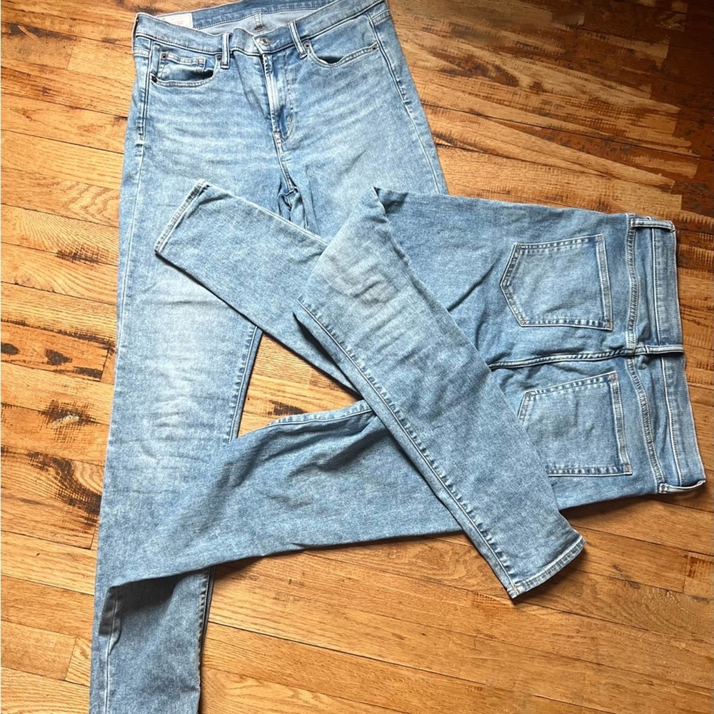 2 PAIR - Gap Midrise True Skinny jeans in light indigo x2 pair *mint